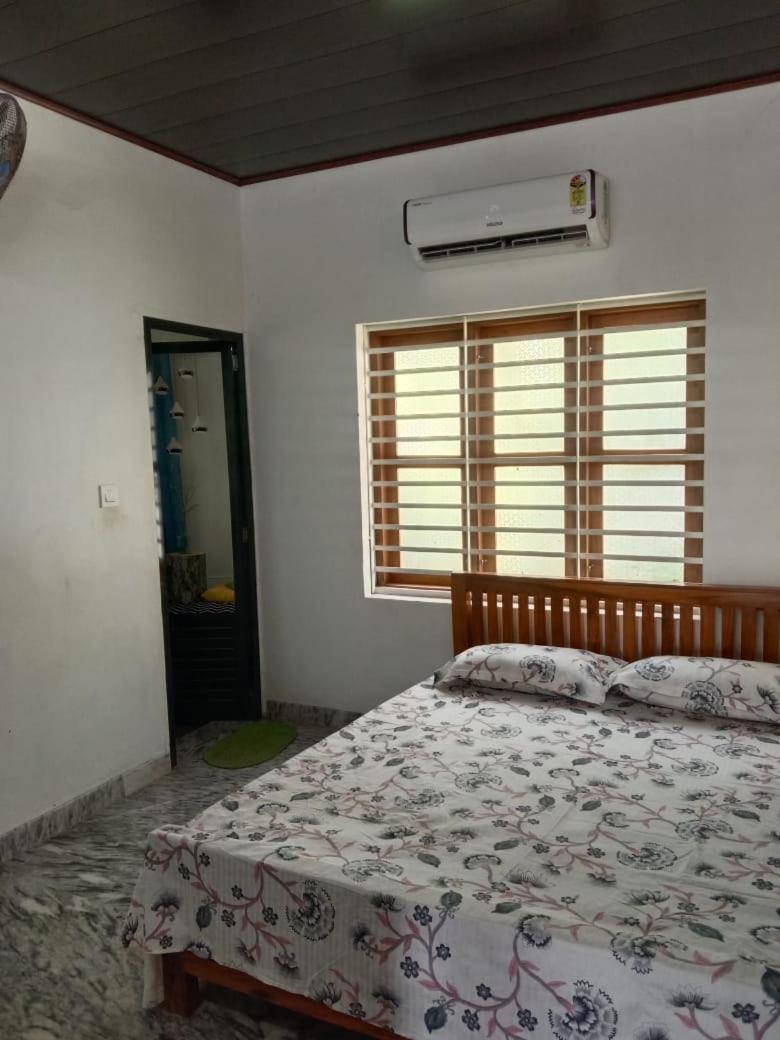 Kanav * Kannur