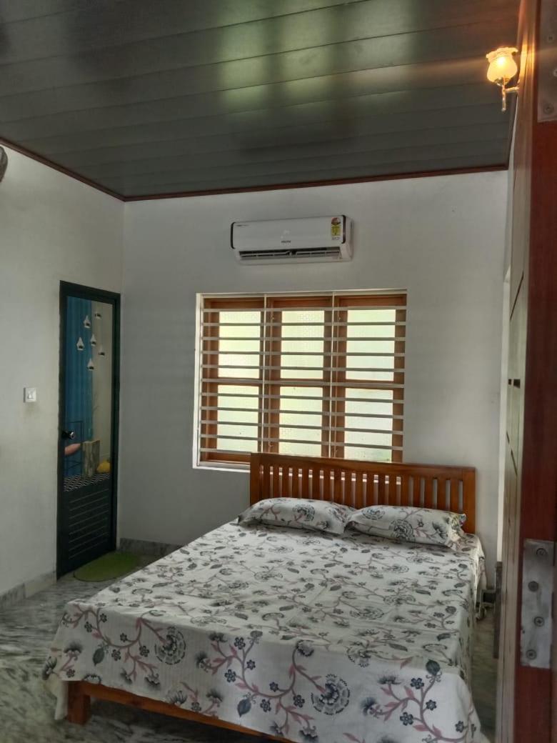 Kanav * Kannur